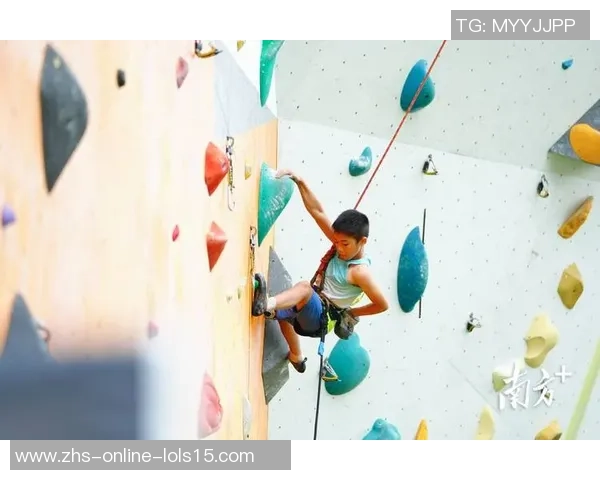 南京攀岩队区域防守策略解析与攀岩热点发展趋势探讨